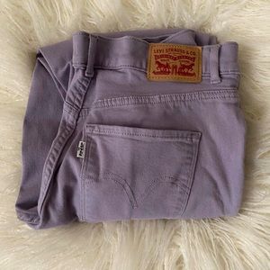 Levi’s Capri Pants